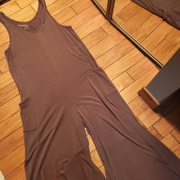 JUMPER (1 piece) - Picture 1 of 11